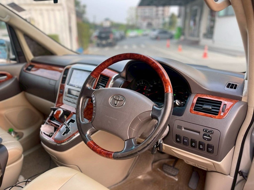 TOYOTA ALPHARD ANH10 3.0V ปี 2004