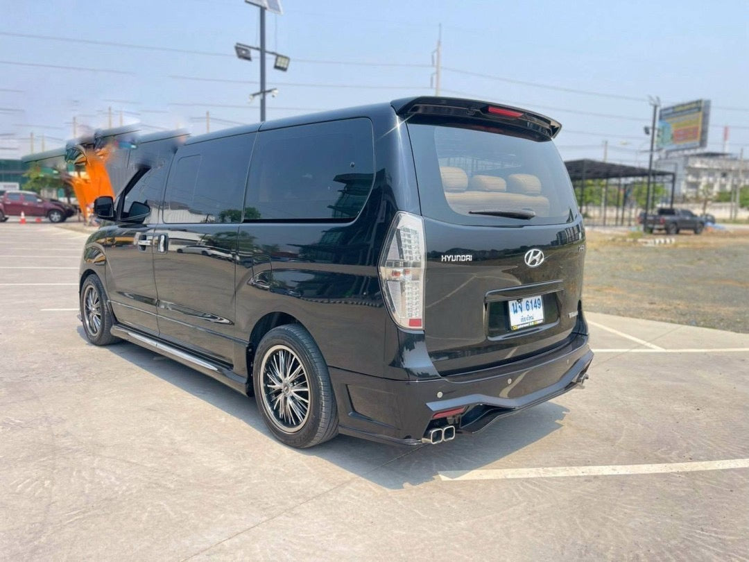 Hyundai H1 2.5 A2 DLUXE ออโต้ ปี 2012/2556