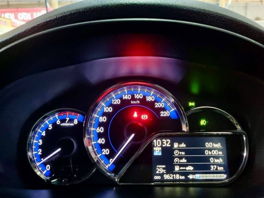Toyota Yaris ATIVE S Top 2561