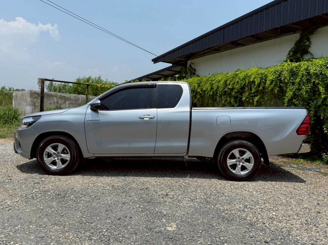 Toyota Revo cab 2.4E m/t 2018/2561