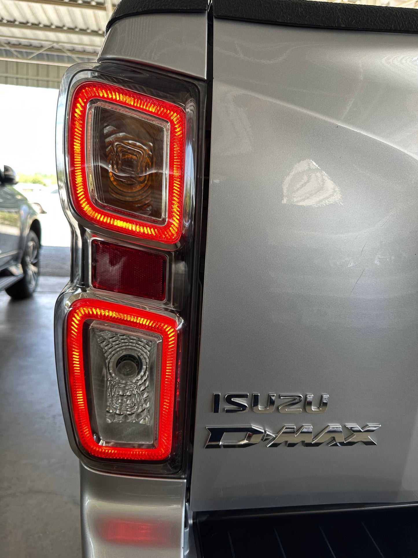 All New D-Max Hi-Lander Z 1.9 Ddi ปี 2020 ท๊อปสุดในรุ่นนี้ หล่อจัดออฟชั่นสุดจัด!