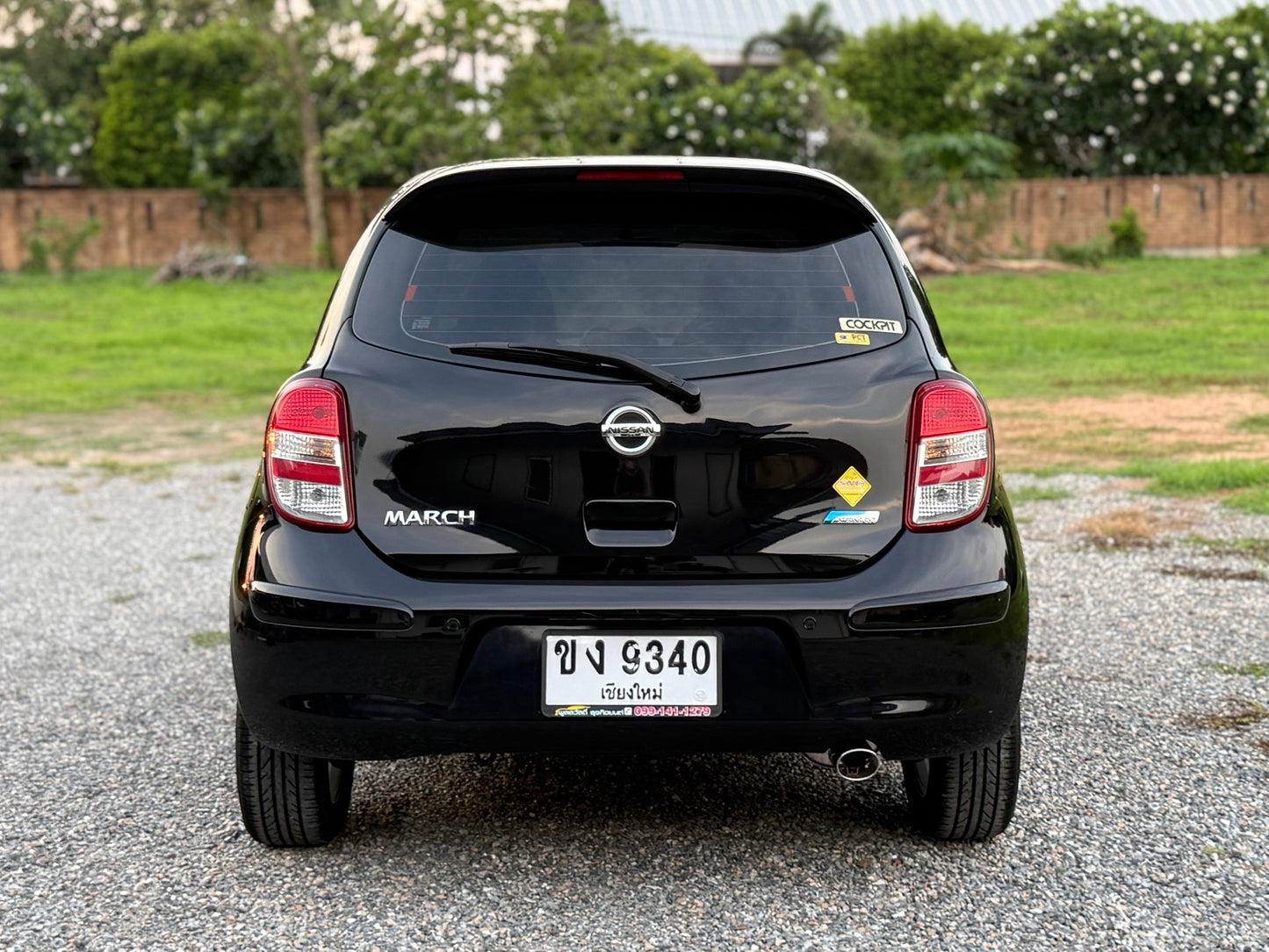 Nissan March 1.2 V A/T ปี 2011