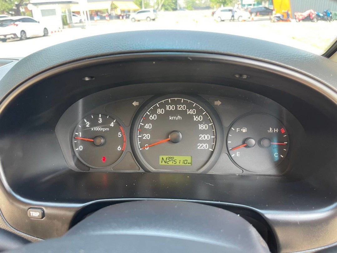 Hyundai H1 2.5 A2 DLUXE ออโต้ ปี 2012/2556