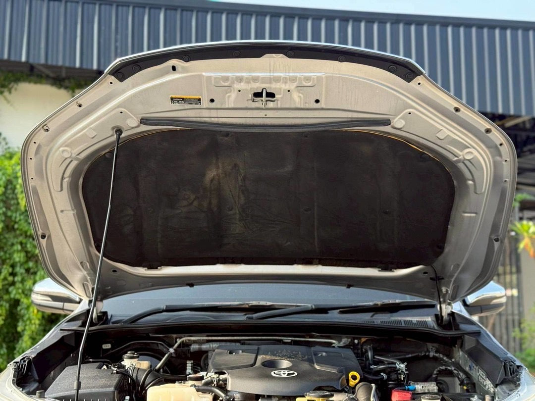 Toyota Revo cab 2.4E m/t 2018/2561