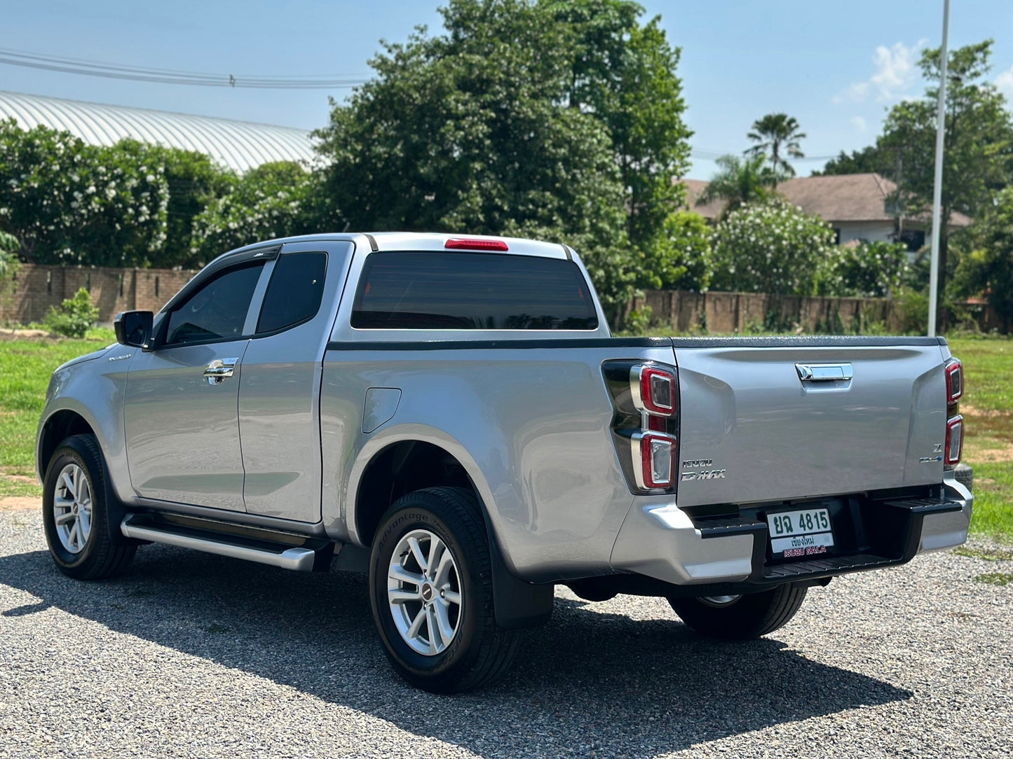 All New D-Max Hi-Lander Z 1.9 Ddi ปี 2020 ท๊อปสุดในรุ่นนี้ หล่อจัดออฟชั่นสุดจัด!