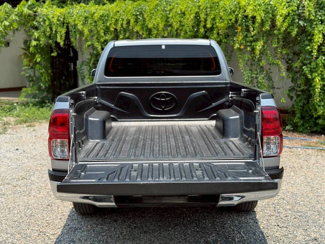 Toyota Revo cab 2.4E m/t 2018/2561