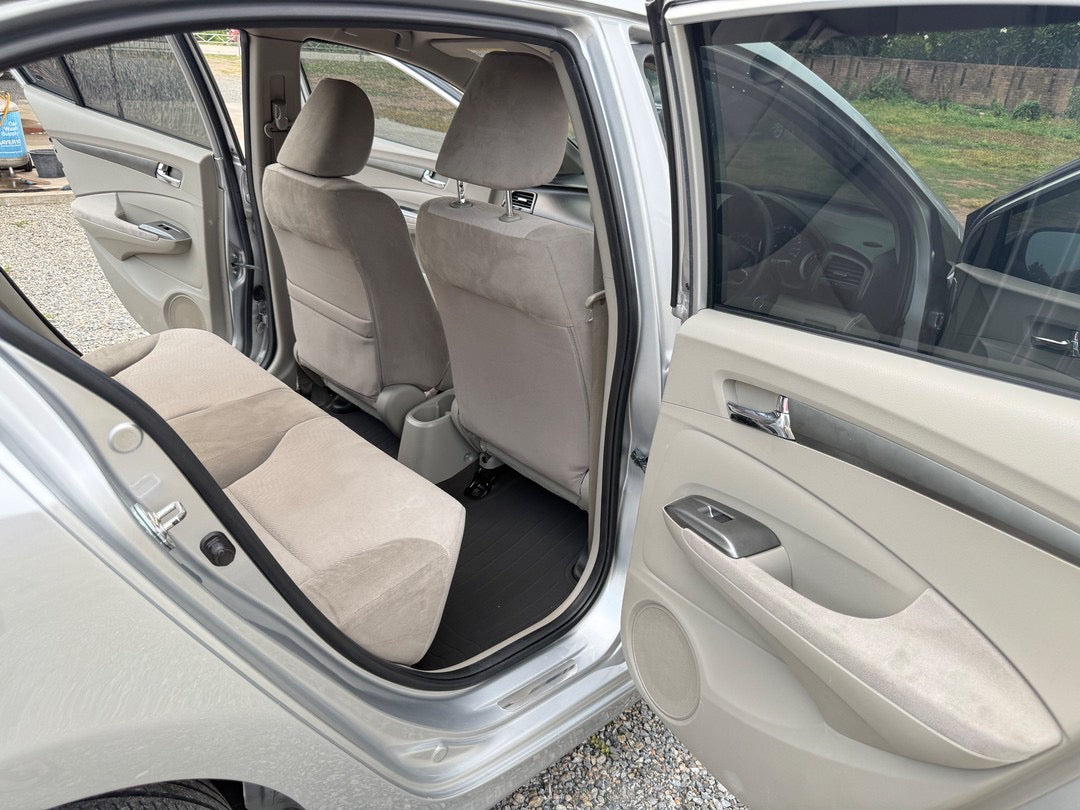 Honda City 1.5 V Auto MNC Auto 2013/2556