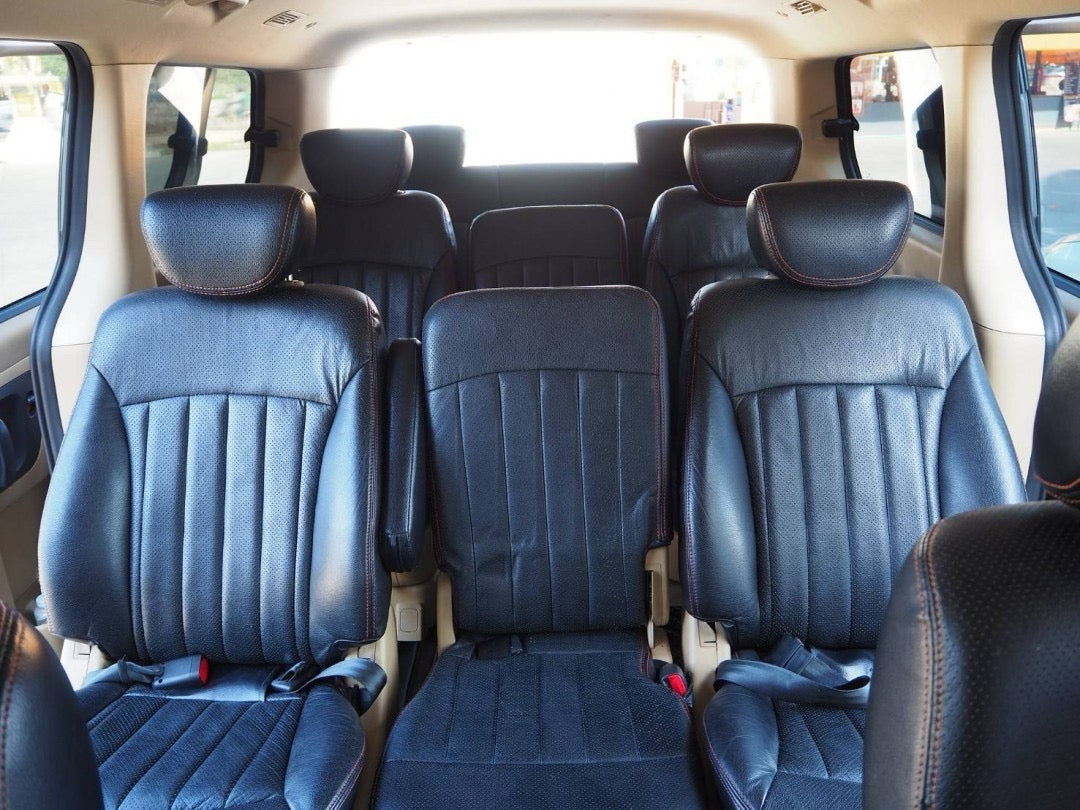 Hyundai H1 2.5 MAESTO TOURING CRDi M/T ปี 2012/2556