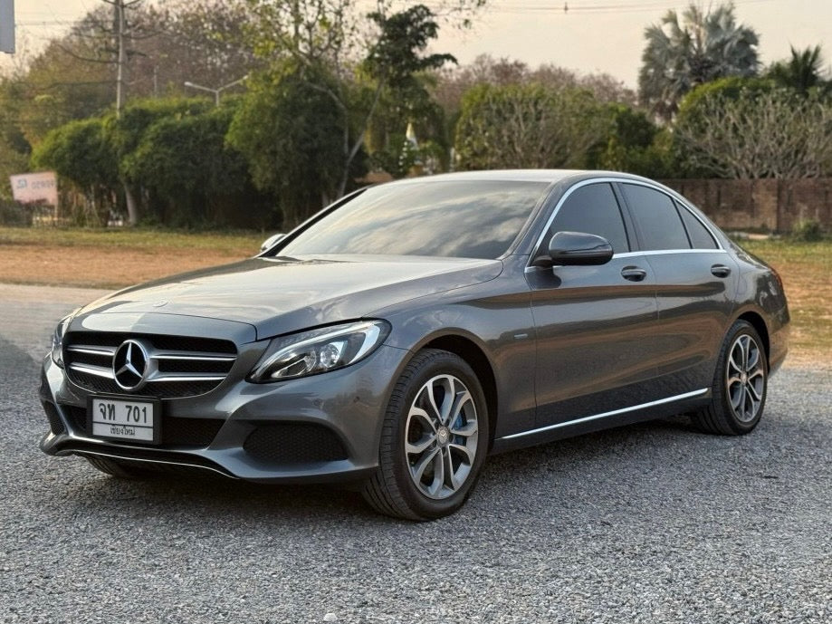 MERCEDEZ BENZ C350e Avatngarde Plugin-Hybrid
2017 โฉม W205