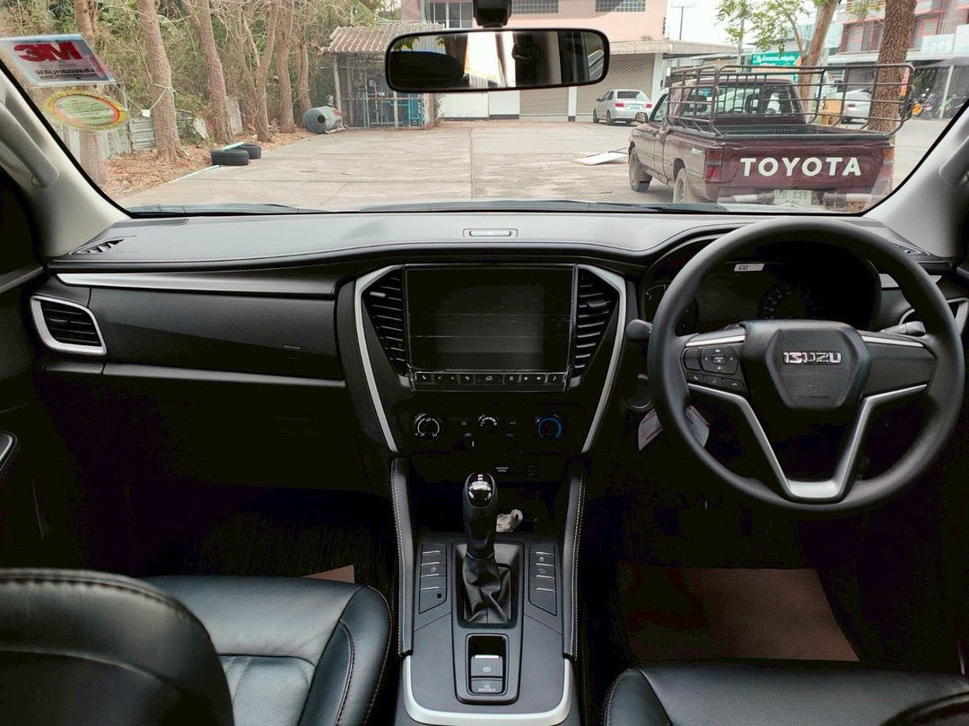ISUZU All New Mu-X 1.9 Active 2WD เกียร์ออโต้ ปี 2023" PPV 7 ที่นั่งยอดนิยม
