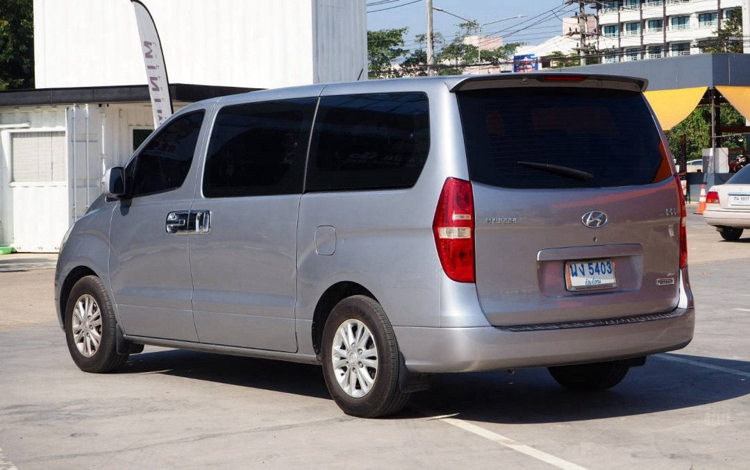 Hyundai H1 2.5 MAESTO TOURING CRDi M/T ปี 2012/2556