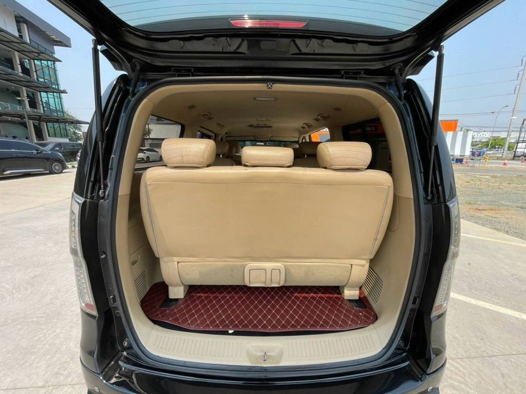 Hyundai H1 2.5 A2 DLUXE ออโต้ ปี 2012/2556