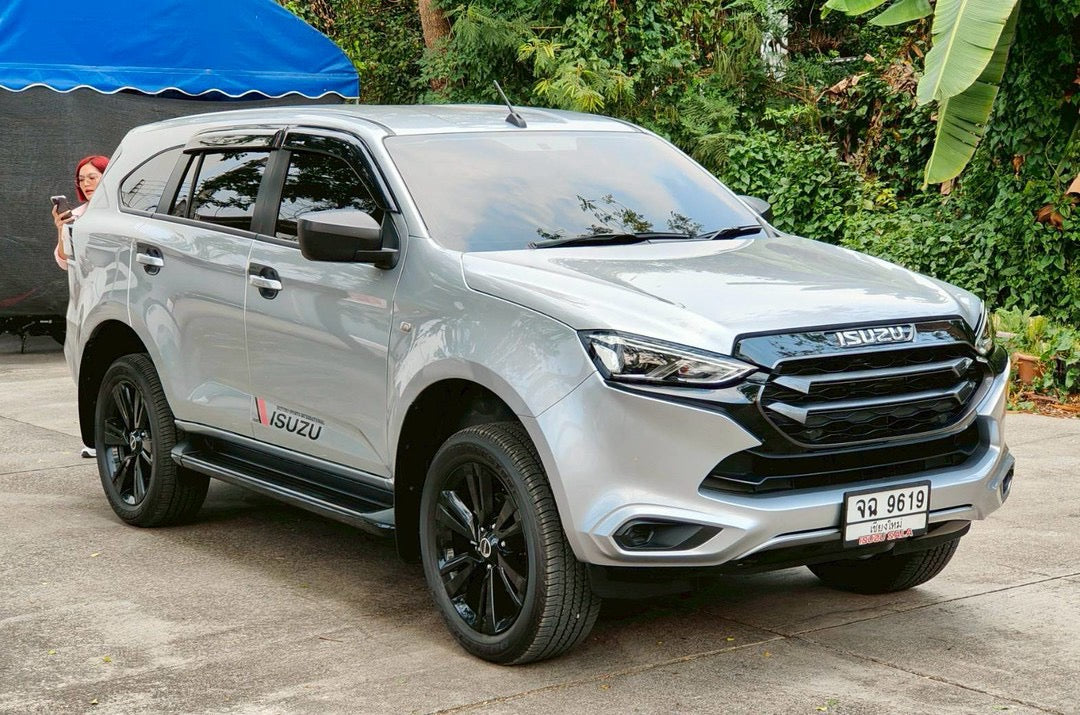 ISUZU All New Mu-X 1.9 Active 2WD เกียร์ออโต้ ปี 2023" PPV 7 ที่นั่งยอดนิยม