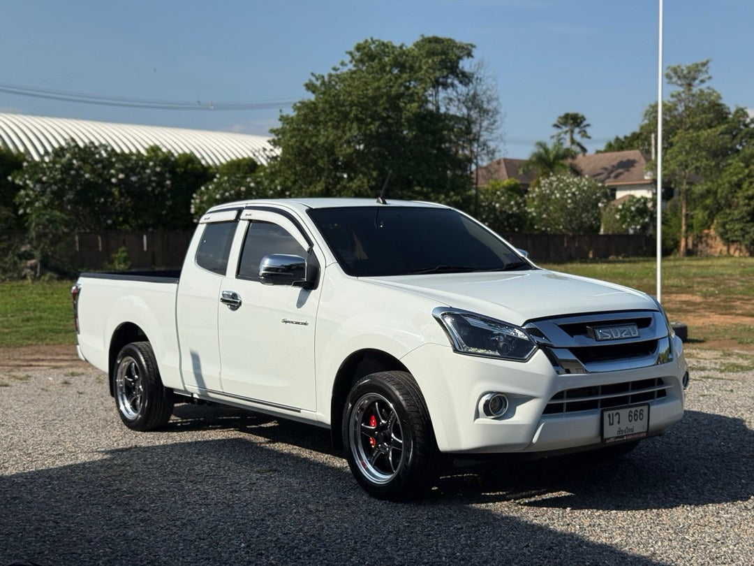 All New Dmax 1.9 L MT Daylight 2016