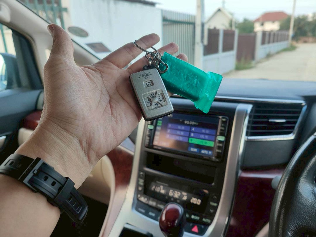 TOYOTA ALPHARD 2.4V ปี 2554