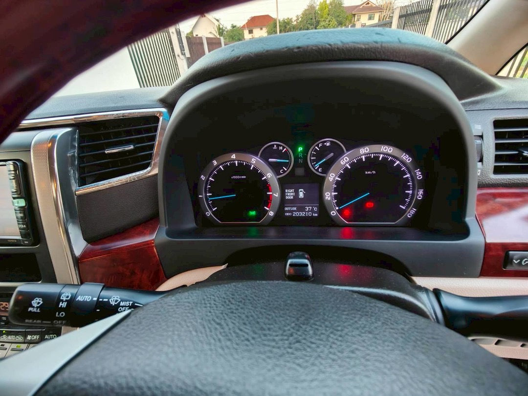 TOYOTA ALPHARD 2.4V ปี 2554