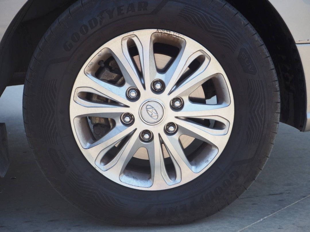 Hyundai H1 2.5 MAESTO TOURING CRDi M/T ปี 2012/2556