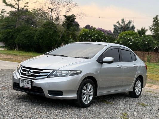 Honda City 1.5 V Auto MNC Auto 2013/2556
