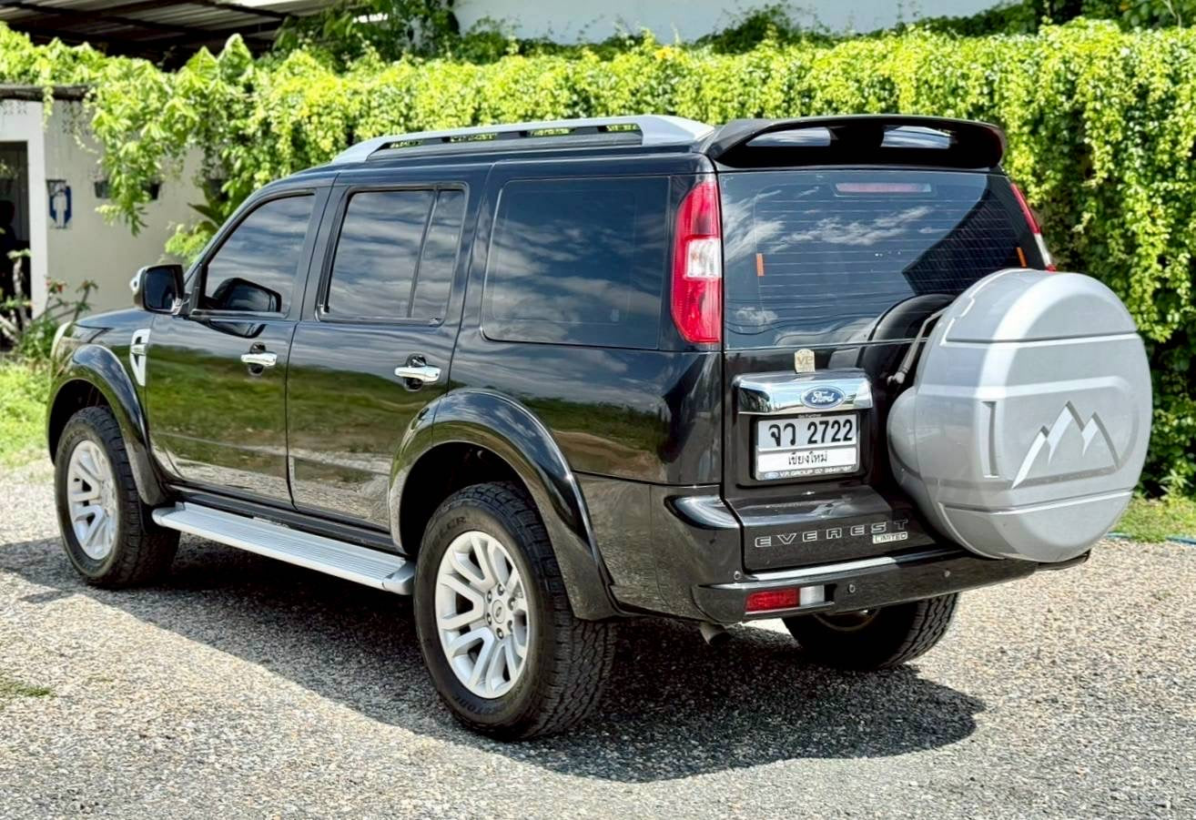 Ford Everest 2.5 LTD LIMITED ออโต้ 2WD ปี 2557
