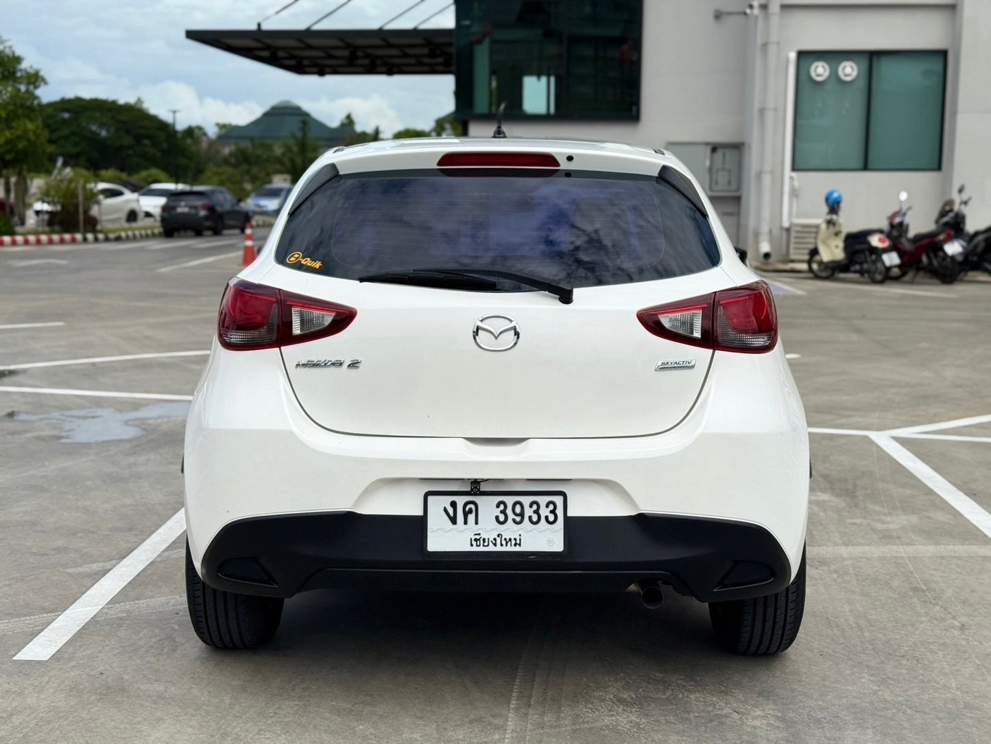 (มือแรกออกห้าง) Mazda2 Skyactiv 1.3 Sports Standard 5 ประตู ปี 2016/2559