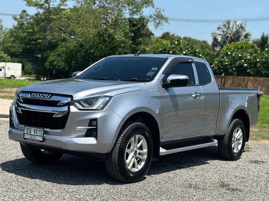 All New D-Max Hi-Lander Z 1.9 Ddi ปี 2020 ท๊อปสุดในรุ่นนี้ หล่อจัดออฟชั่นสุดจัด!