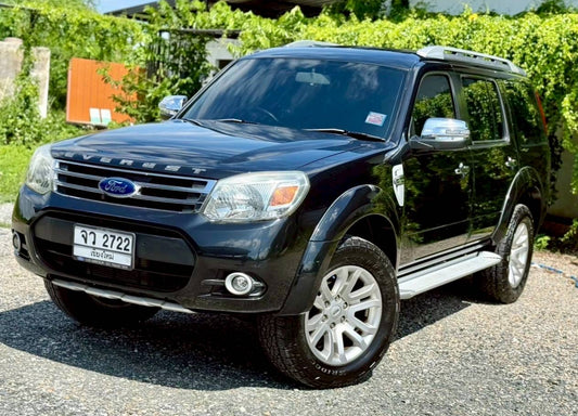 Ford Everest 2.5 LTD LIMITED ออโต้ 2WD ปี 2557