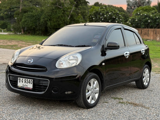 Nissan March 1.2 V A/T ปี 2011