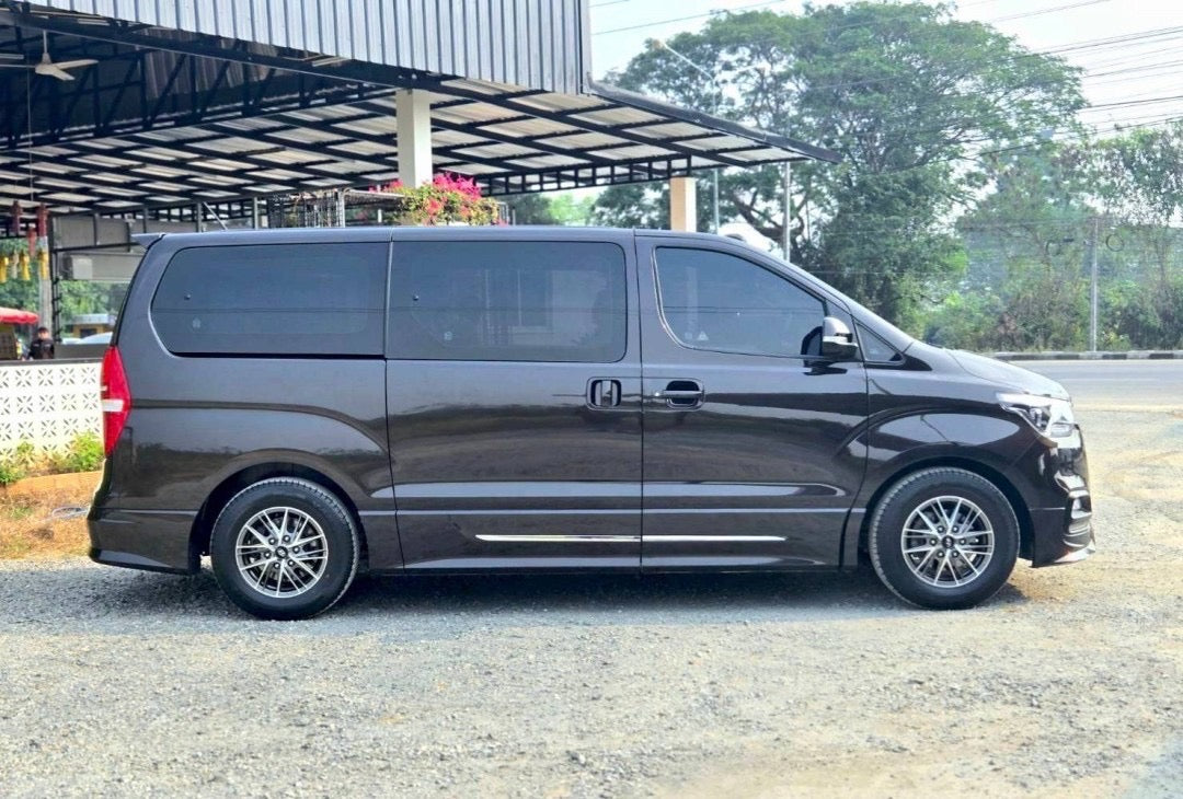 Hyundai H-1 Elite NS ปี 2022/2565