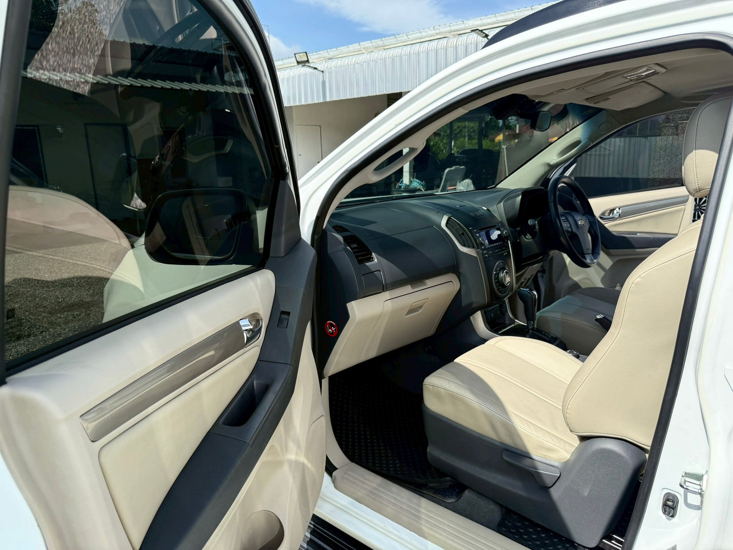 Chevrolet Trailblazer 2.8 LTZ Auto 4WD ปี 2013