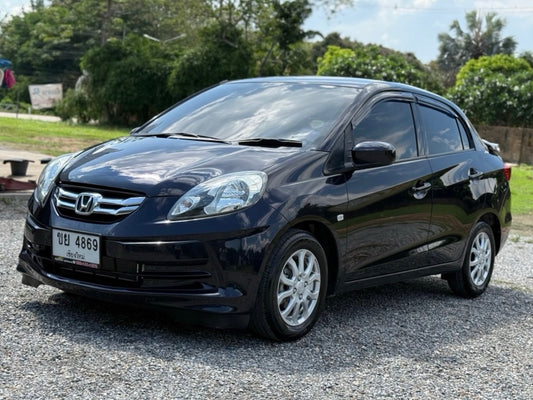 Honda brio AMAZE 1.2V i-vtec A/T AIRBAG ABS A/T(เกียร์ออโต้) ปี 2013/2556